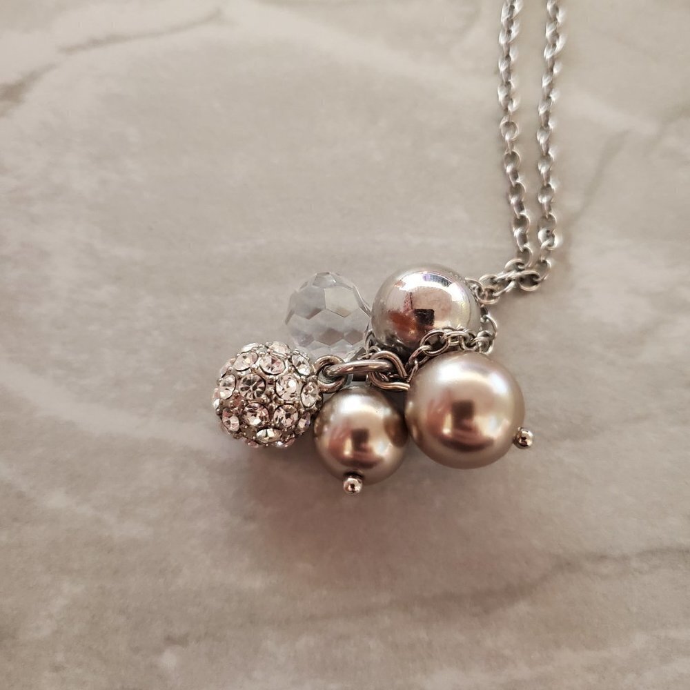 ✨ J.Crew Silver Rhinestones Crystals Pave Fireball Pendant Necklace ✨ - Picture 5 of 6